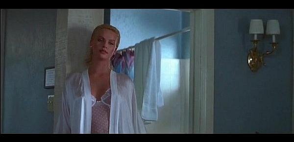  Charlize Theron in  2 Days In the Valley -1996
